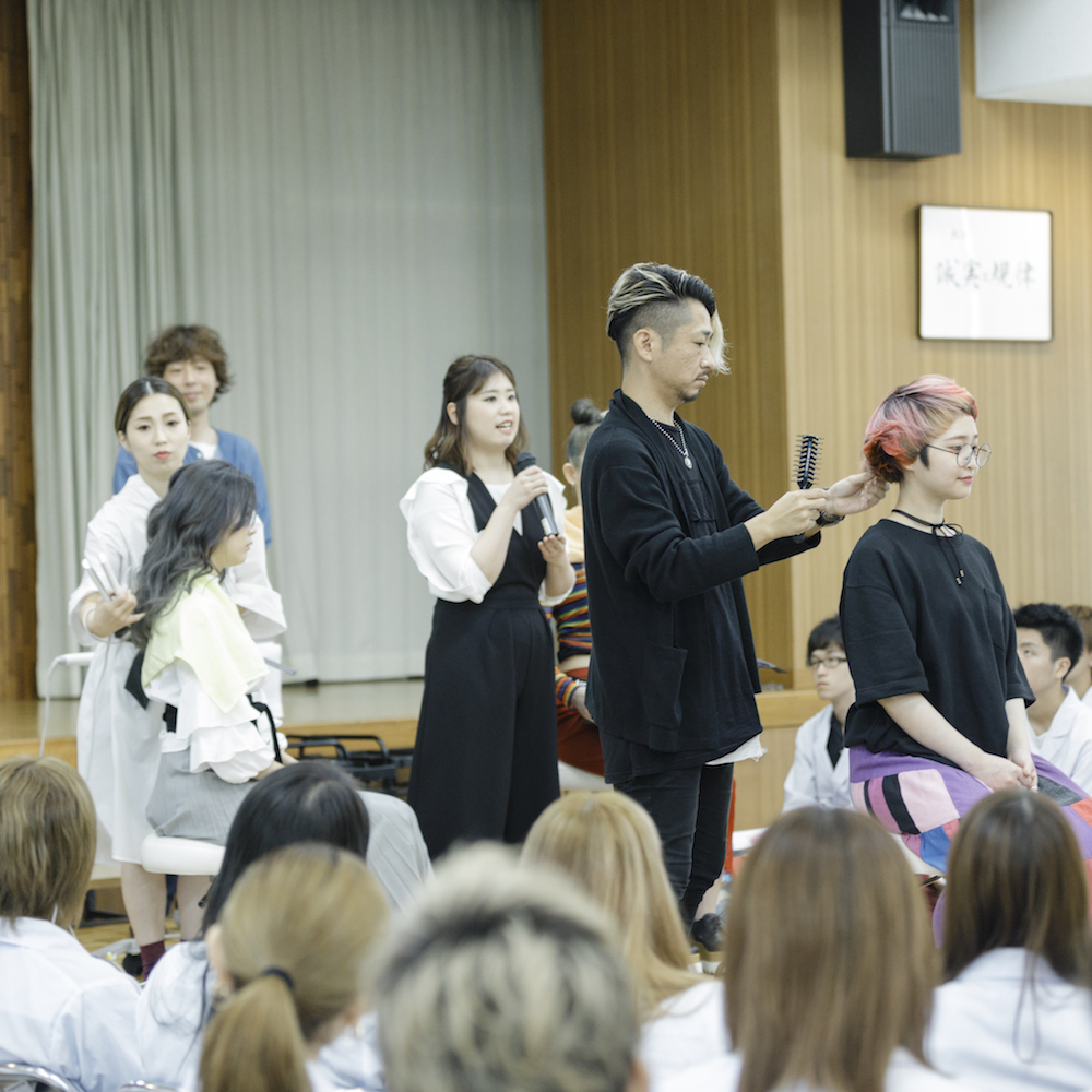 石川県理容美容専門学校へ行って来ました Kamio News Blog